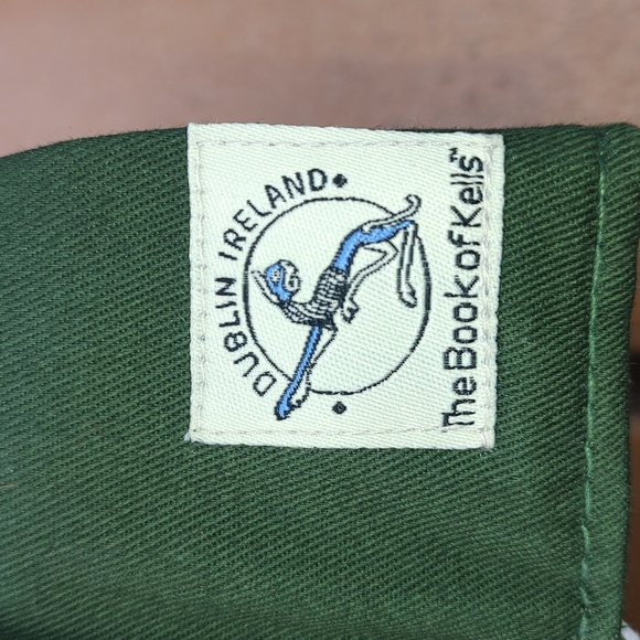 Book of Kells Bottle Green Letter B Baseball Cap New - Picture 4 of 11